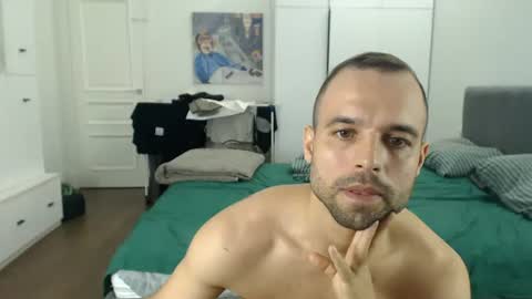 onebestlover online show from July 19, 10:07 am
