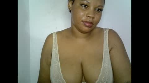 oneofdbestchubbygaloncb online show from April 22, 2:52 am