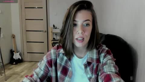 Britney online show from November 20, 6:45 am