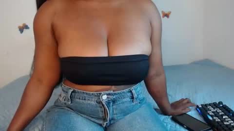 opal_canela online show from July 26, 12:03 pm