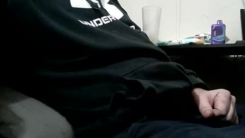 orgasmgiver9090 online show from February 16, 2:32 am