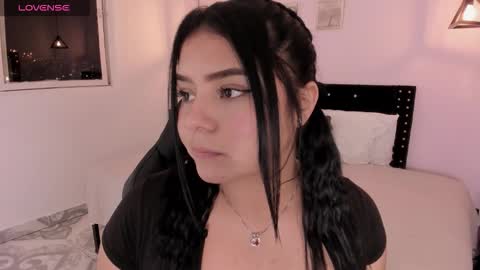 Snapshot of oriana_guzman chatting on October 11, 12:59 am Miss Guzman  online show from October 11, 12:59 am