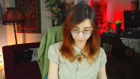 Orianna -  Hi Im into geek culture cosplay crafting LARP games. Shall we play DnD online show from October 24, 9:21 am