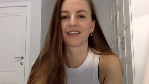 orvaline online show from March 30, 5:46 pm