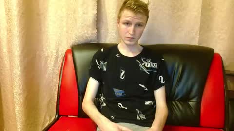 Oscar online show from November 14, 11:39 pm