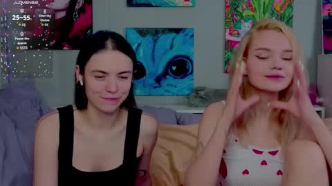 Heidi  online show from February 17, 12:37 pm