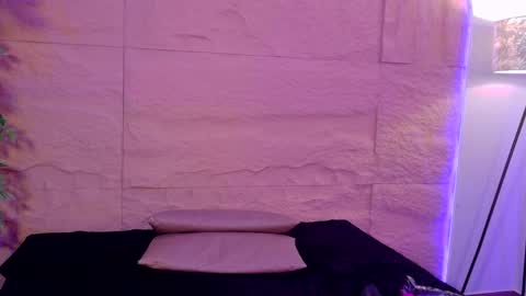 Osiriss online show from April 14, 10:46 pm