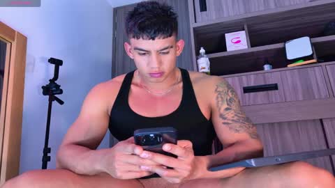 Oskar Ford NEW ACCOUNT online show from April 21, 12:25 am