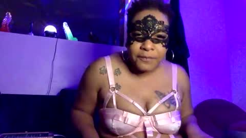 Snapshot of ososweet112 chatting on March 2, 4:39 am ososweet112 online show from March 2, 4:39 am