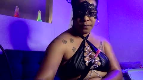 ososweet112 online show from April 19, 3:18 am