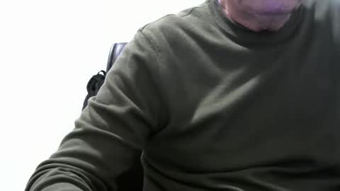 Ossi online show from February 3, 11:19 pm