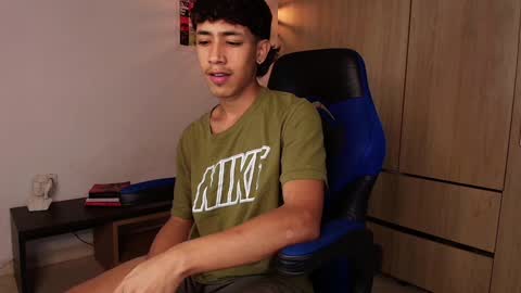 ostin 18hot online show from January 19, 1:10 am