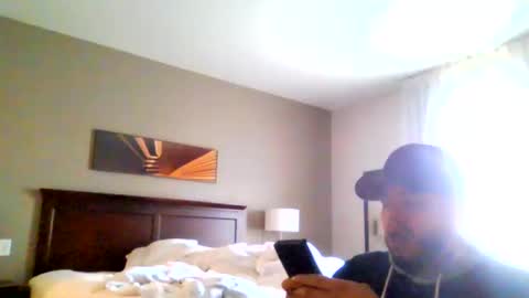 Chulo CLos online show from April 25, 5:43 pm