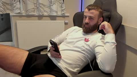 Otis online show from May 29, 9:46 pm