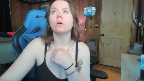 ourlittlesecret2269 online show from April 1, 1:28 am