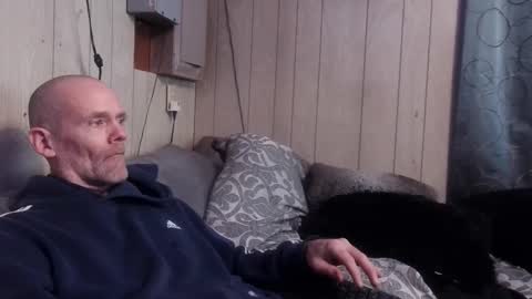 outlawed77 online show from January 3, 7:49 am