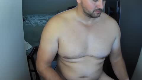 Snapshot of outside1991 chatting on September 10, 8:32 pm outside1991 online show from September 10, 8:32 pm