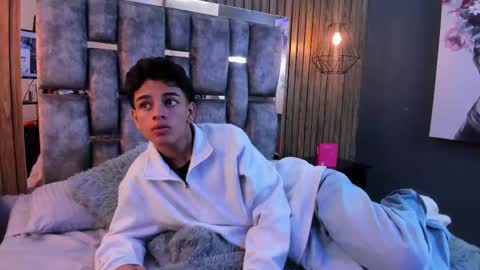 Owen Johnson online show from November 5, 12:51 pm