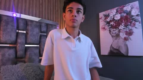 Owen Johnson online show from November 20, 12:15 pm