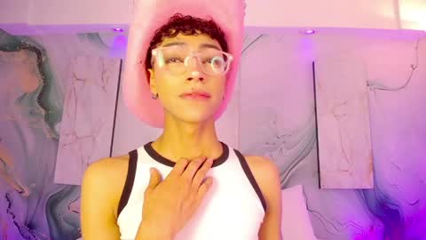 Owen online show from March 17, 3:22 am