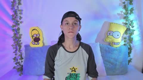 Owen foxx online show from December 7, 12:25 am