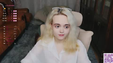 Oxcy online show from July 24, 9:23 pm