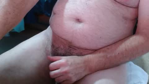 Snapshot of ozzieozzieoi chatting on December 2, 2:13 am HairyolOz online show from December 2, 2:13 am