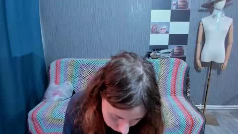 Ella online show from November 9, 8:07 am