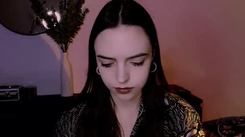 Iris online show from February 12, 2:21 pm