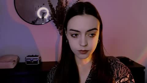 Iris online show from March 10, 10:39 am