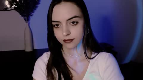 Iris online show from February 3, 2:13 pm