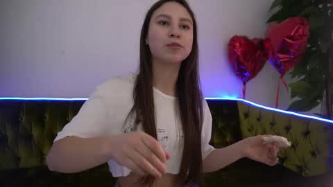 Paige online show from March 8, 4:17 pm