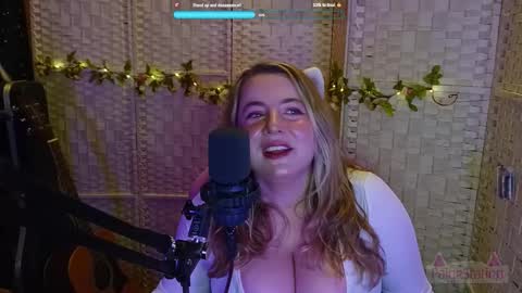 PaigeStation online show from March 4, 9:56 pm