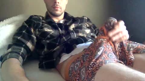 paintdude424 online show from February 3, 6:56 pm