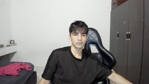 pakun_ online show from January 7, 11:24 pm