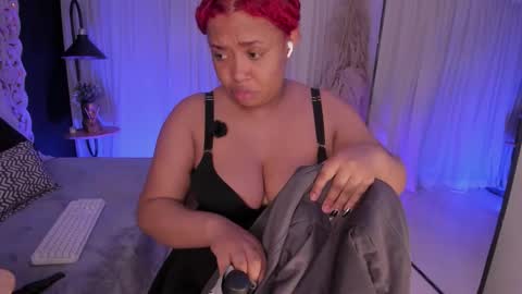 pamela online show from November 21, 6:11 am