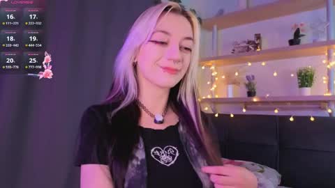 Diana online show from April 17, 3:03 pm