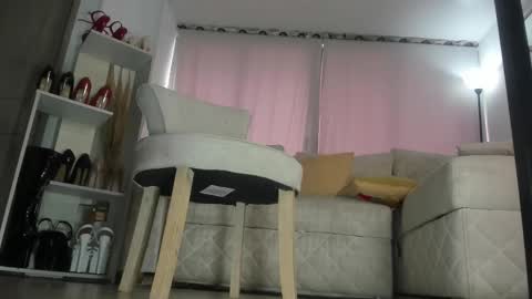 pamelasmith128858 online show from December 1, 8:40 pm