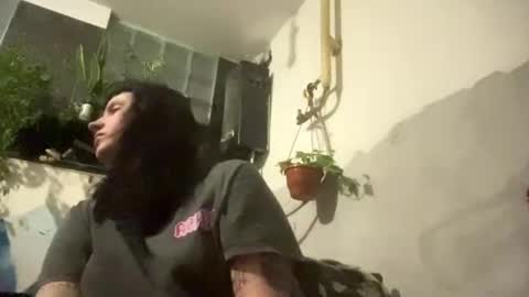 Jenny online show from May 6, 6:03 pm
