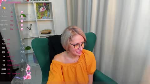 pamellamurphy online show from November 3, 8:15 am