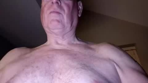 panda320 online show from March 26, 9:31 pm