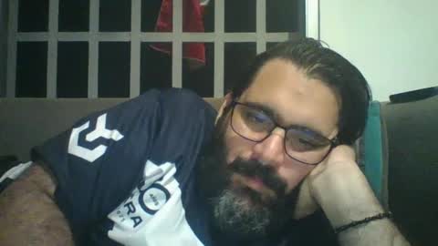 pandaguiar77 online show from September 13, 8:39 am