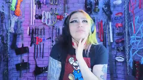 PandoraNez online show from November 20, 6:23 am