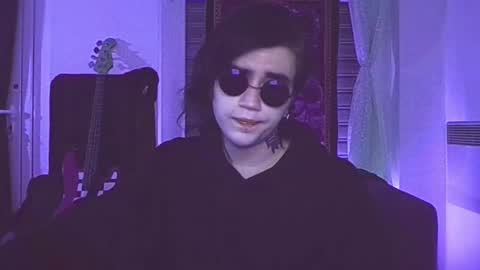 In bio online show from March 12, 2:48 am