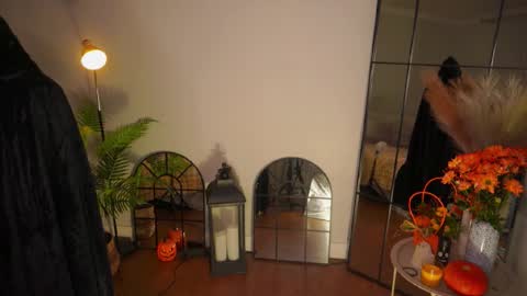 Kristina Kriss online show from October 31, 10:43 pm