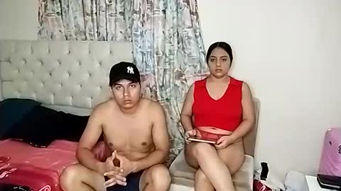 Paola 23 and Andres 25 online show from May 13, 3:27 am