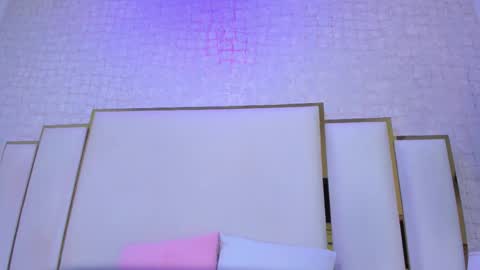 Paola  online show from March 3, 12:45 pm