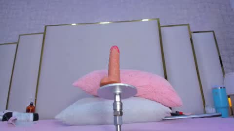 Paola  online show from September 28, 11:52 am