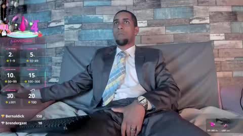 Snapshot of paolo_johnson chatting on March 1, 10:02 am Paolo online show from March 1, 10:02 am