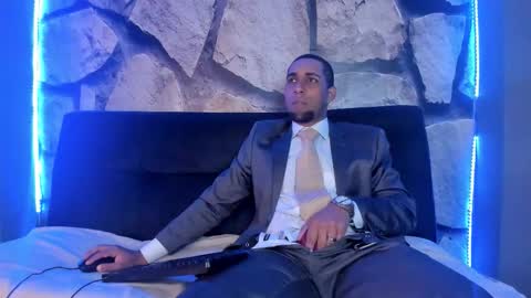 Snapshot of paolo_johnson chatting on October 14, 11:57 am Paolo online show from October 14, 11:57 am